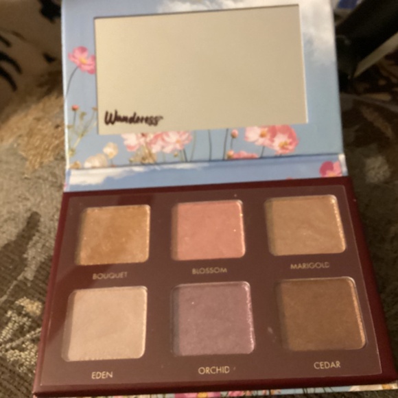 Wander beauty eyeshadow - Picture 2 of 4